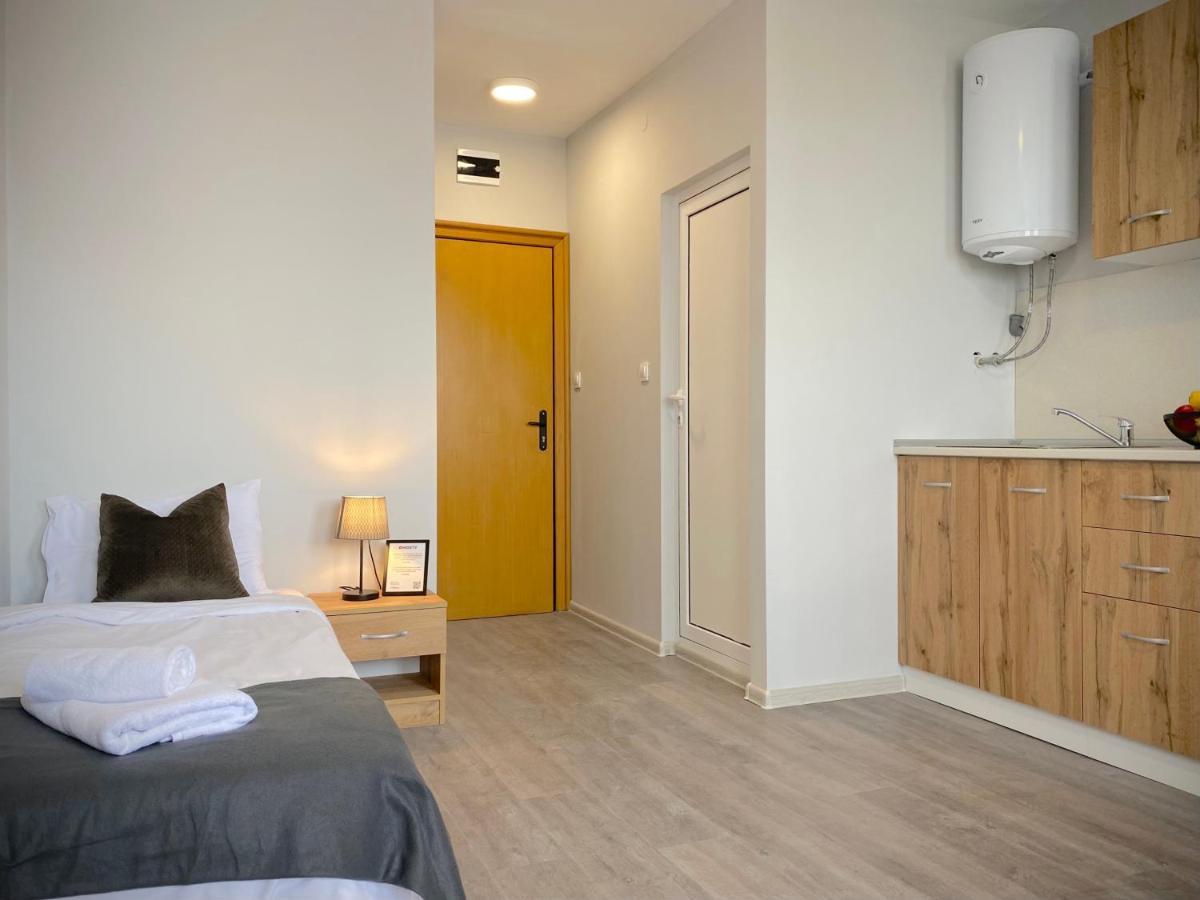 סטרה זגורה Hello Studios Budget Stays Free Parking & Wifi מראה חיצוני תמונה